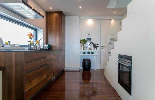 LovelyStay - Luxury 2BR Duplex Apartment in Foz Porto - Foto 10