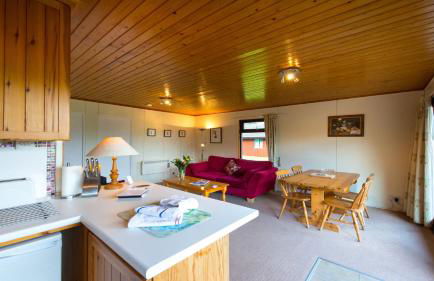 2 bedroom lodge with stunning loch mountain views - Foto 18