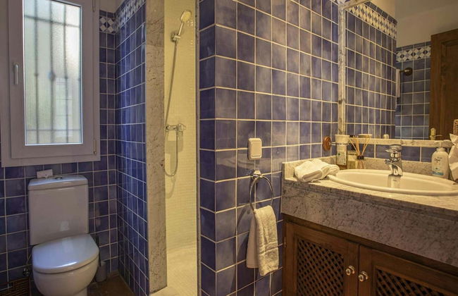 Lavish Villa With Saltwater Pool - Foto 18