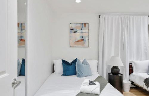 Modern Elegance- Big Group - Games - Sleeps 10 - Photo 24