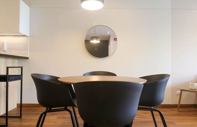 w Modern 1BR With Balcony in Miraflores - Photo 4