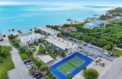 Beachfront Condo on Coco Plum Beach - Foto 2