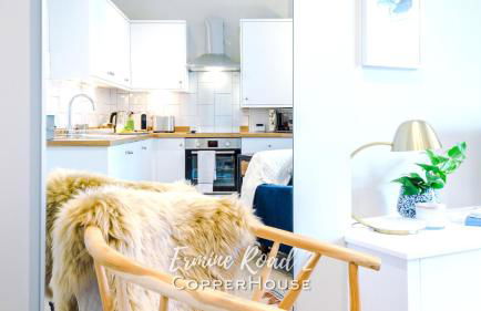 Designer apartments for City Breaks in Chester - Photo 19