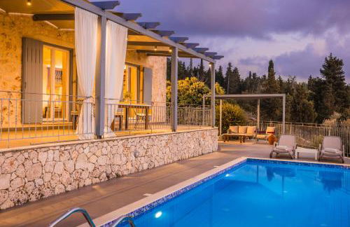 AELIA VILLA - Photo 25