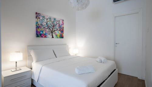 [Navigli - Center] Modern Suite, Fast Wi-Fi & Tram - Foto 2, towels