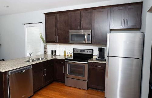 Fire Pit - 4 Min from UNC - 7 Min from Carrboro - Fast Wi-Fi - Foto 7