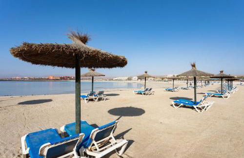 Home2Book Quiet Villa with Private Pool - Photo 30