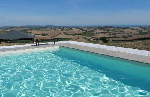 Ferienwohnung mit Pool und Panoramablick - Foto 2