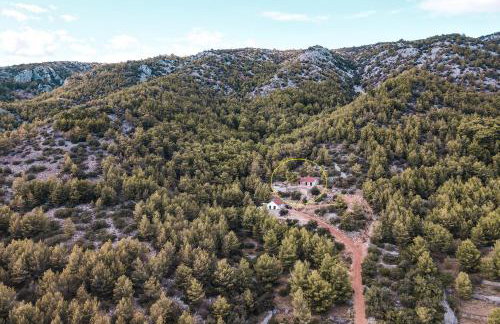 Holiday house with a swimming pool Gromin Dolac, Hvar - 24689 - Foto 2