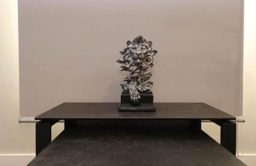 Spacious & Luxurious - Fully Renovated & Equipped 2BR Suite - Historical Centre - Photo 23