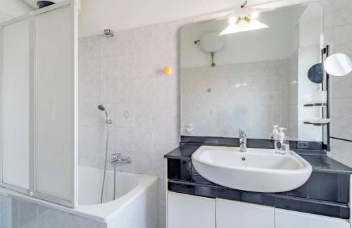 Roma 1950 - Bright apartment in octagonal tower - Foto 13