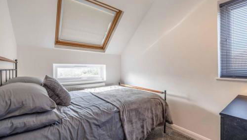 COSY HOME NEAR DORNEY, WINDSOR & Free Parking - By Tempstay - Foto 3