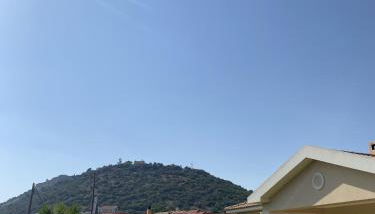 House with Garden in Peratata - 10' from City Center - Foto 2