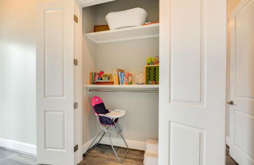 Walk to Galveston Beach Family Gem with Balconies! - Photo 14