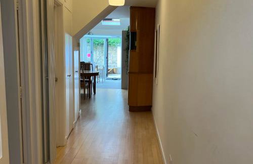 300m to Fitzwilliam museum 3 en-suites double bedroom Victoria house - Foto 32