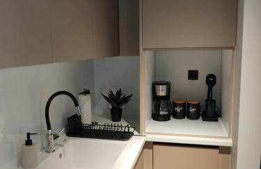 Simple, Calm and Luxurious - Photo 20