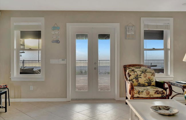 Stones Throw Beachfront Family Suite 3 Views - Foto 33