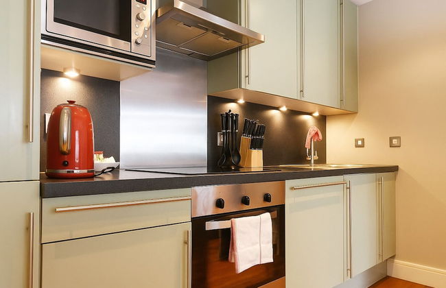 Still Life Tower Hill Executive - Foto 17