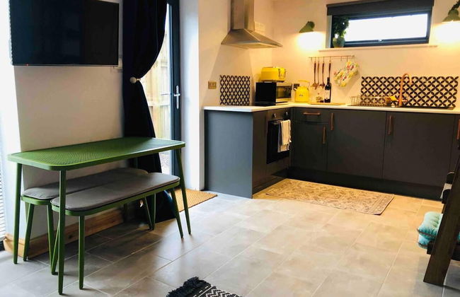 Immaculate 1-bed Studio in Haverfordwest - Foto 5