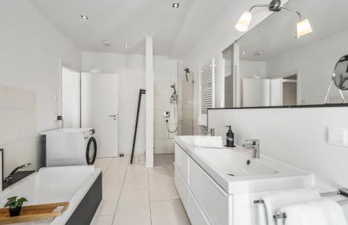 DND Design Loft I 170qm I Parken I Balkon I Workstation I Netflix I Kaffee I Waschmaschine I Trockner I Xbox I Ausblick - Foto 17