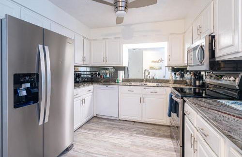 Cozy Beach Oasis 2 Bdrm Condo in Destin - Foto 5