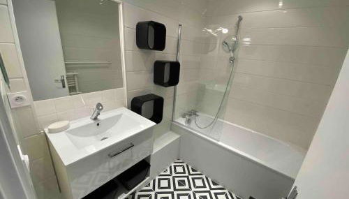 jolie maison lumineuse à La Roche Posay - Foto 4, towels