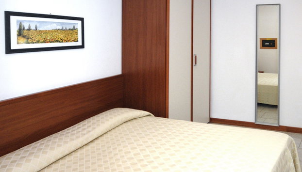 Seaside Escape Flat for up to 6 Guests - Foto 4, Habitación