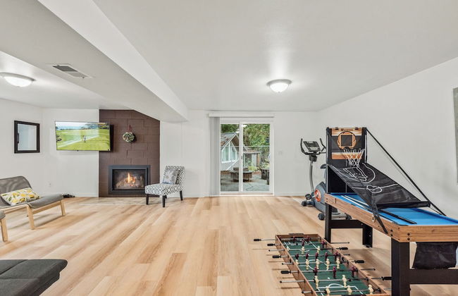 Parkside Escape Oasis in Bellevue fully fenced - Foto 25