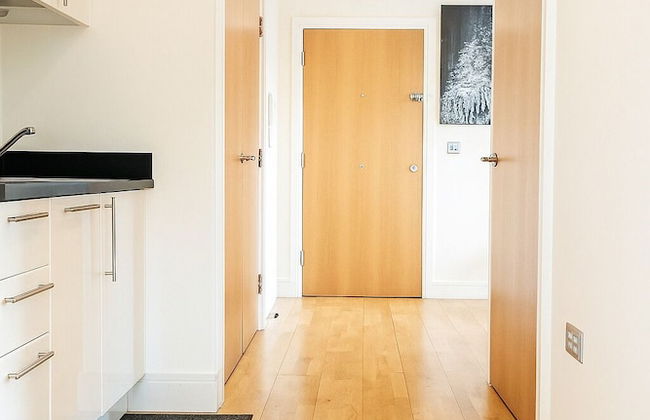 Still Life Canary Wharf Executive - Photo 11