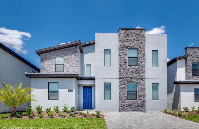 8 BR Villa With Games Room - Photo 47