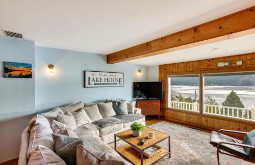 Harrison Getaway with Deck and Lake Views! - Foto 3