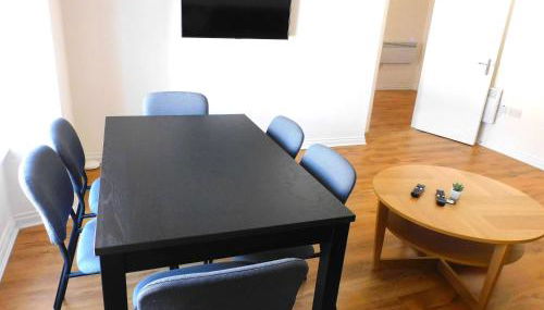 No 9 - Modern 3 Bedroom Apartment in Lanark Town Centre - Foto 4