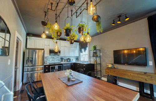 Homelike Three-Bedroom Apartment with Private Theater Near Capitol - Foto 17