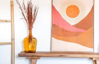 Suite Bali de 45m2 - Idéal couple - Chambre séparée - Jacuzzi baignoire balnéo - Sauna - Clim réversible - Netflix - Piscine accès partagé avec la petite copro - Bouteille de champagne offerte dès 2 nuits - Foto 17