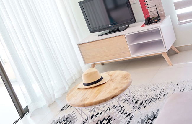 Ocean Legends Beachfront Suites - Foto 19