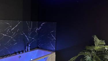 Luxueux appartement avec jacuzzi dans le centre de Macon ,snacking et cadeau - Foto 4