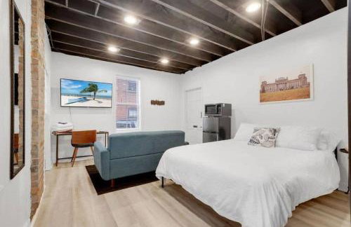 Housepitality - The Reichstag Suite - Modern - Foto 8