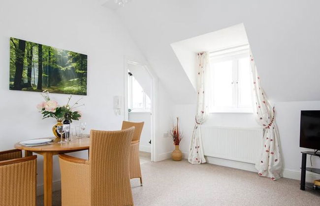 Lovely Selsey Apartment With sea Views Sleeps 4 - Foto 8