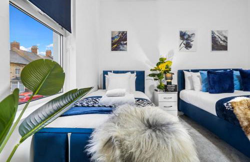 Deja Two Luxe 4BR House By AltoLuxo Short Lets & Serviced Accommodation With Free WiFi & Parking - Foto 36