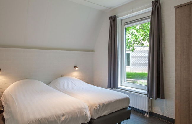 Restyled House with 5 Bathrooms near Vrachelse Heide - Foto 2