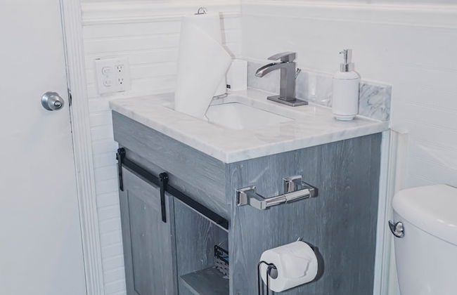 New-20p off-Uptown Love MPLS next to Fun - Foto 35