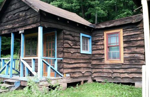Rustic Couples' Cabin for Idyllic Catskills Getaway, Upstate New York - Foto 2