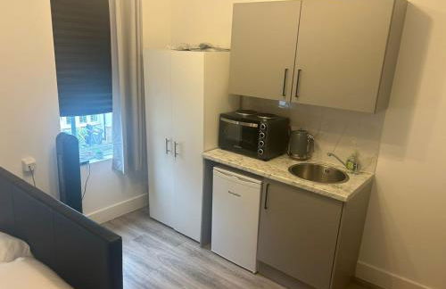 Cosy studio flat in Teddington - Foto 14