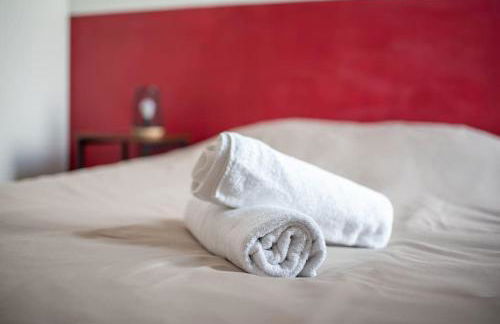 T3 Terrasse + parking - proche Aéroport et MEET - Foto 3