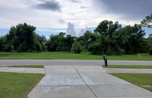 Punta Gorda Home, Sleeps 10 - Photo 25