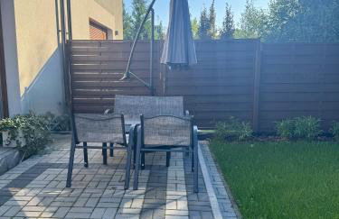 Uroczy apartament z dostępnym parkingiem i ogrodem - Foto 33