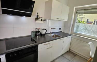 Modern Homes - Voll ausgestatte Wohnung - Balkon - Hotelbetten - 4K TV - WLAN - Foto 76