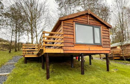 1 Bedroom Log Cabin in Parc Pen y Bryn Sleep 2/3 - Photo 5