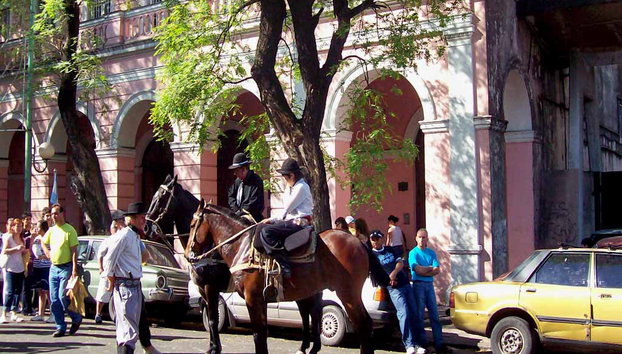 San Telmo & Mataderos Fair Tour - Photo 2