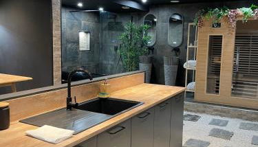 Spa & Love Exotic - Balnéo - Sauna - Parking - Foto 3